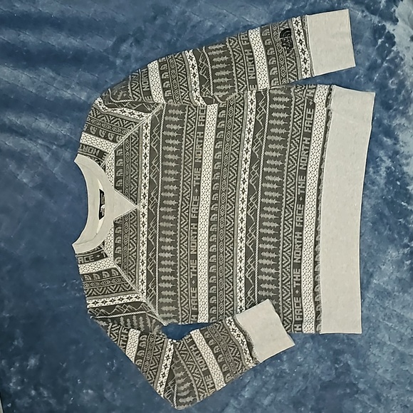 The North Face Outdoor Logo Long Sleeve Sweatshirt | Size S - Picture 1 of 5